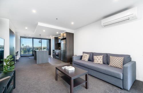 Phillip Apartment | Luxury Living and Pool Views in the Heart of Woden - Hosted by Canstay