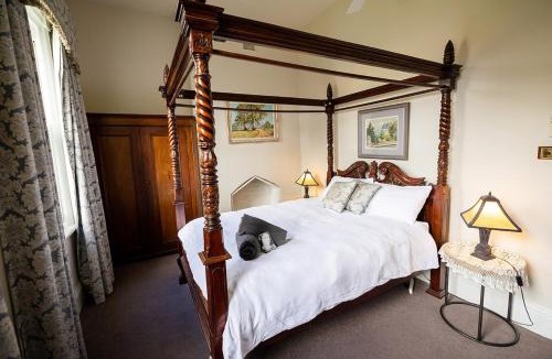 Bendigo House | The Residence of Mackenzie Quarters CBD Bendigo