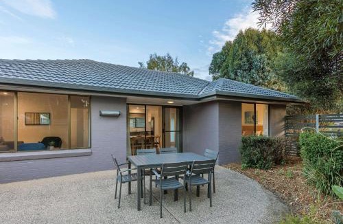 Seven Mile Beach Resort | Club Wyndham Seven Mile Beach, Trademark Collection by Wyndham