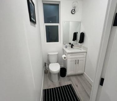 Larchmont Apartment | Hollywood 2bedroom