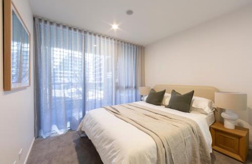 Phillip Apartment | Canopy Collective - Boutique 1 BR Apartments
