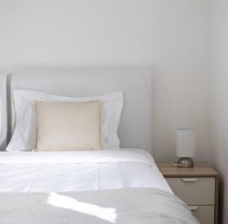 Macgregor Apartment | 1 Bedroom Unit near Highway Transports n Shops