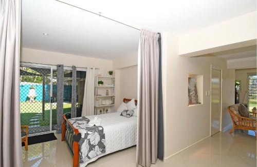 Toogoom House | GetAwayStay - 3BR - Aircon - WiFi - Smart TV