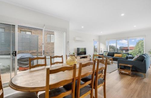 Encounter Bay House | 7 Passatt St, Encounter Bay