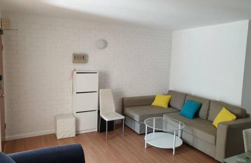 Turner House | Dana-Private Room in a 3-Bedroom Apartment-3