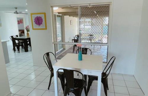Hillcrest House | Cheerful 5 Bedroom Holiday Destination