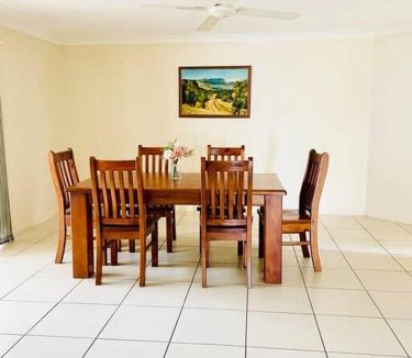 Drewvale House | 4 bedroom house south Brisbane