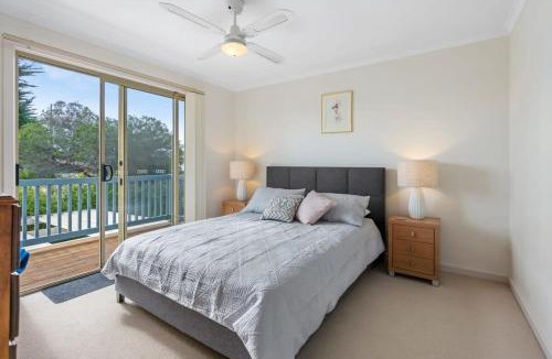 Goolwa South House | 69 Shepherd Ave Goolwa South - BYO Linen