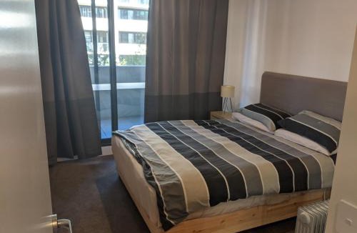 Braddon Apartment | New unit next to Myers