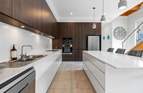 The Entrance North House | North Entrance Holiday Home