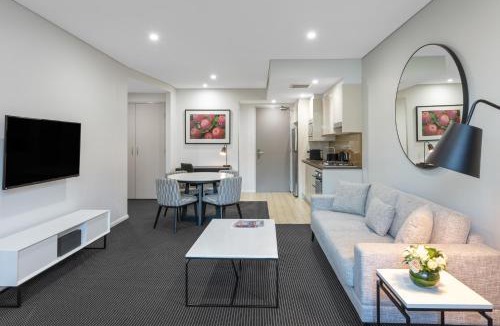 Macquarie Park Hotel | Meriton Suites North Ryde