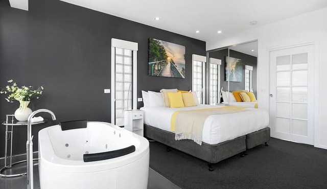 Horizon Deluxe Apartments