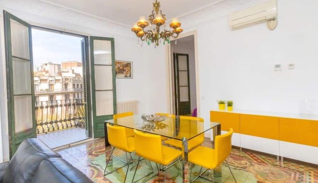 Eix.Dret:Roger de LLuria/Valencia by Interhome