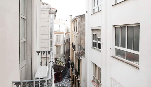 MODERN AND BRIGH APARTMENT MALAGA DOWNTOWN