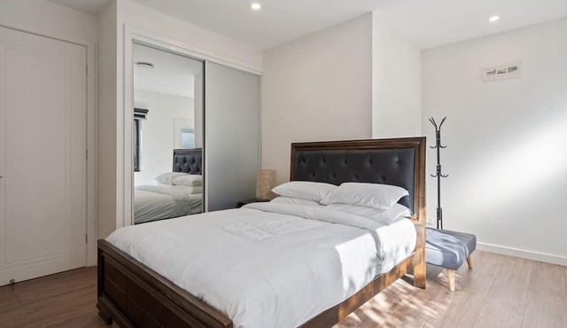Cosy Kambah 1 Bedroom Near Shops & Parks