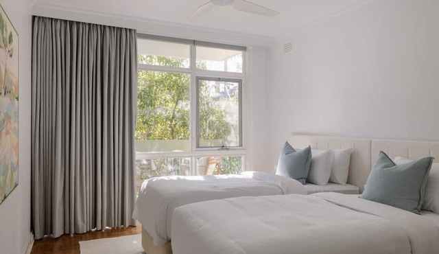 Stylish Retreat South Yarra near Botanic Gardens
