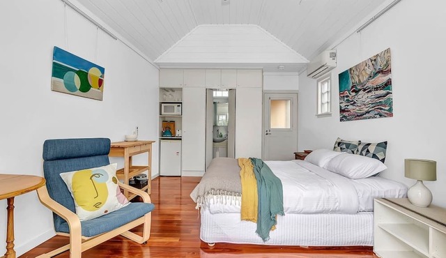 The Seaside Loft A Breezy Beachside Lifestyle