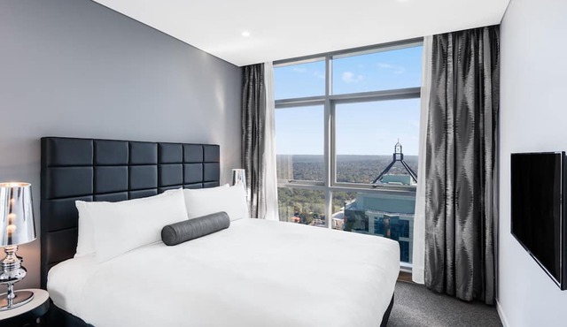 Meriton Suites Chatswood