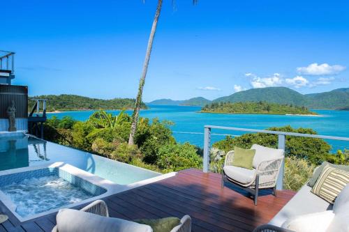'The Point' Whitsunday Escape with Ocean Views