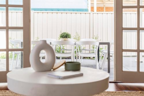 Lumina - A Spacious Haven Close to Adelaide's Best