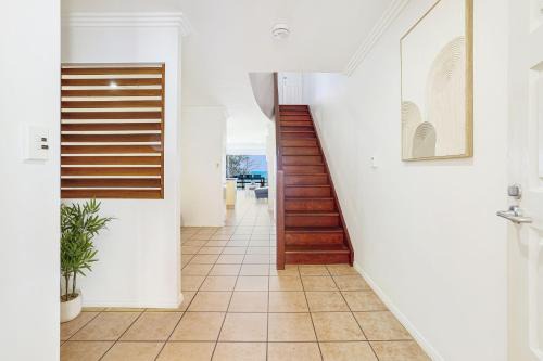 Ocean Fairways Getaway - Beachfront Townhouse