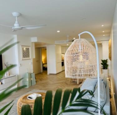 Vitamin Sea - Gold Coast luxury on the lagoon