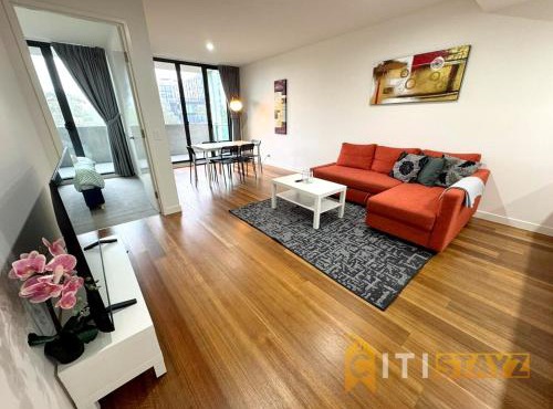 Braddon CBD Provenance 2BR 2BA Apt and Parking