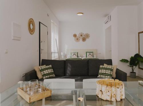 Central Comfort Apartment Duque AC