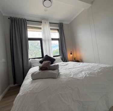Cozy 2BR, 1 parking, 4 Sleep, Woden,Canberra , pet free, free parking