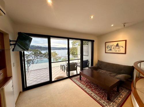 BlueWater Penthouse GuestSuite 2