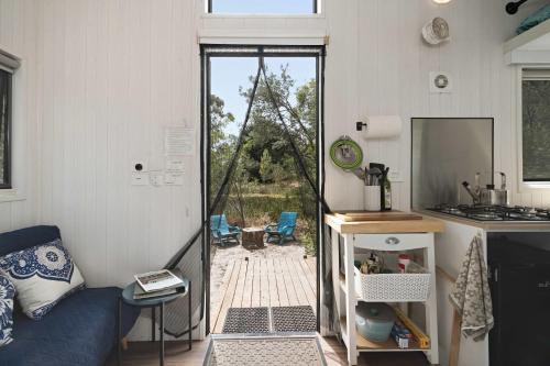 Tiny Hideaway at Cloverhills by Tiny Away