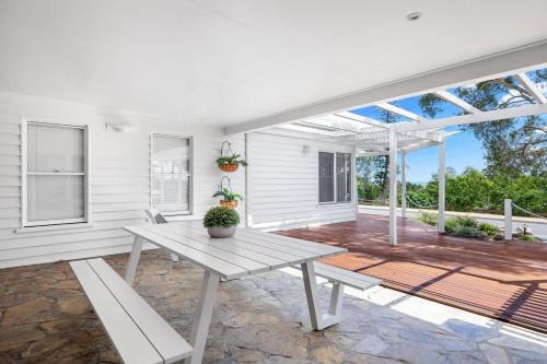 Esplanade Ease - Absolute Beachfront in Hervey Bay