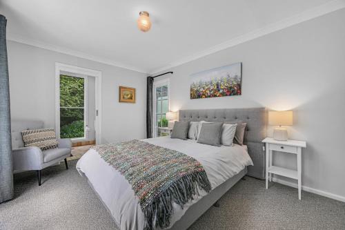 Romantic Getaway - Private Guest Suite - Country setting amongst Orange's best Wineries