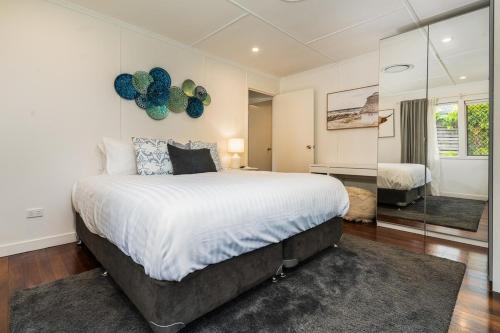Acacia Ridge Cottage - Firepit, Kids Cubby, Games