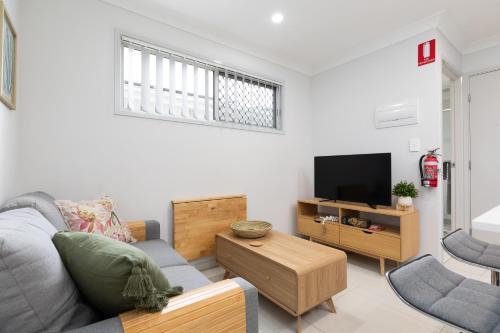 Smart Suites Self Check-in Apartments - W Freney