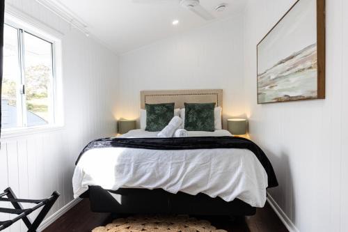 Urban Getaway Central Cottage
