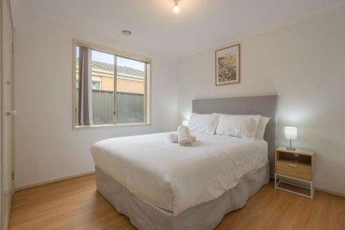Relaxing Family Home in the heart of Tarneit