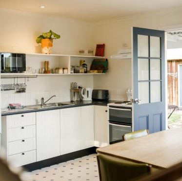 Lawrence creek cottage Bruny Island