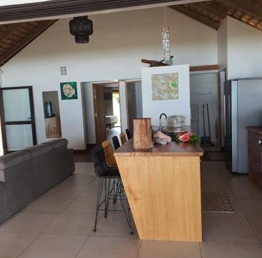 Moorea Lodge Bungalow