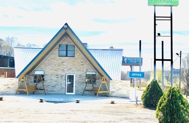 SureStay Hotel by Best Western Montgomery Southwest