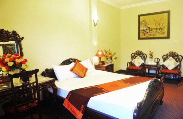 Lucky Hotel