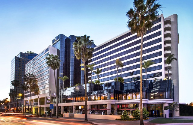 Renaissance Long Beach Hotel